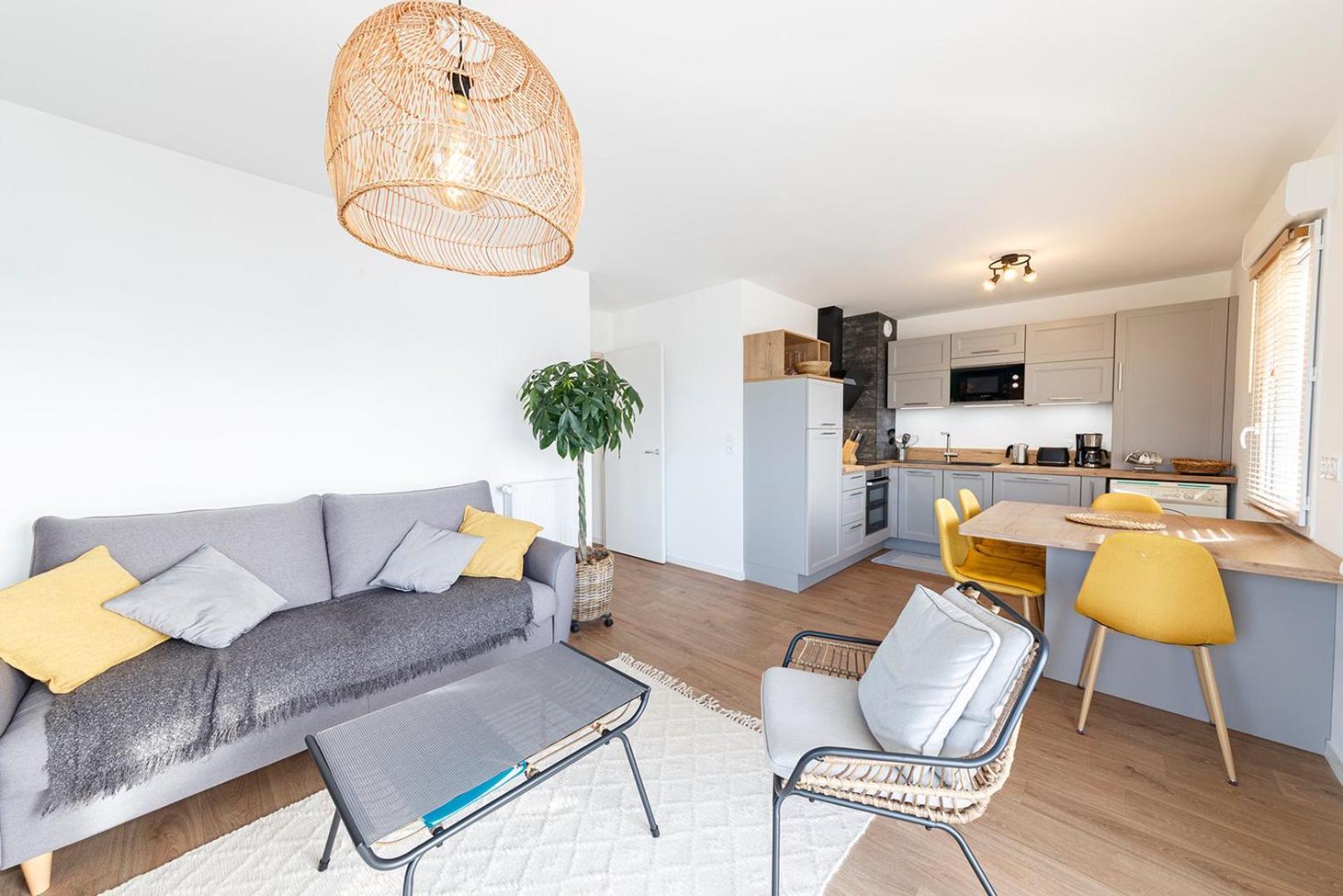 Le Magellan - Logement Neuf, Parking, Grand Balcon Daire Dinard Dış mekan fotoğraf